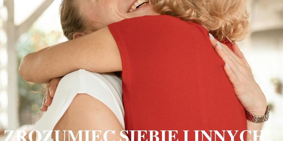 mama i dziecko w objęciach